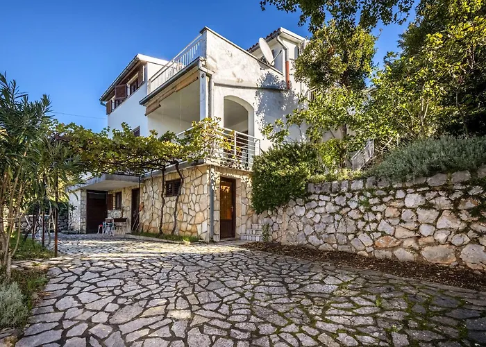 In With House Sea View * Klenovica